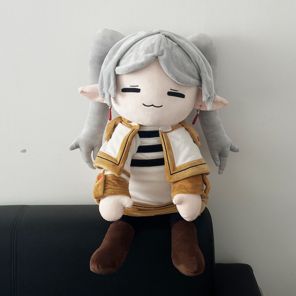 75 centimetri Frieren Peluche  - Frieren Anime Merchandise recensione e prezzo